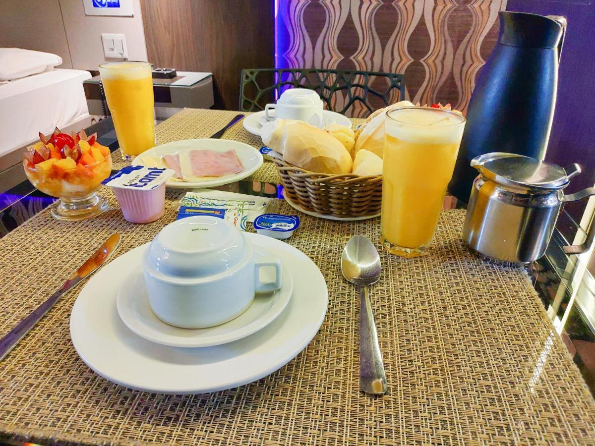 Motel Dallas Белу-Оризонті Екстер'єр фото
